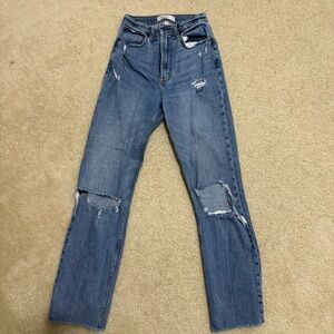 Abercrombie high rise 90’s straight jean in curve love
